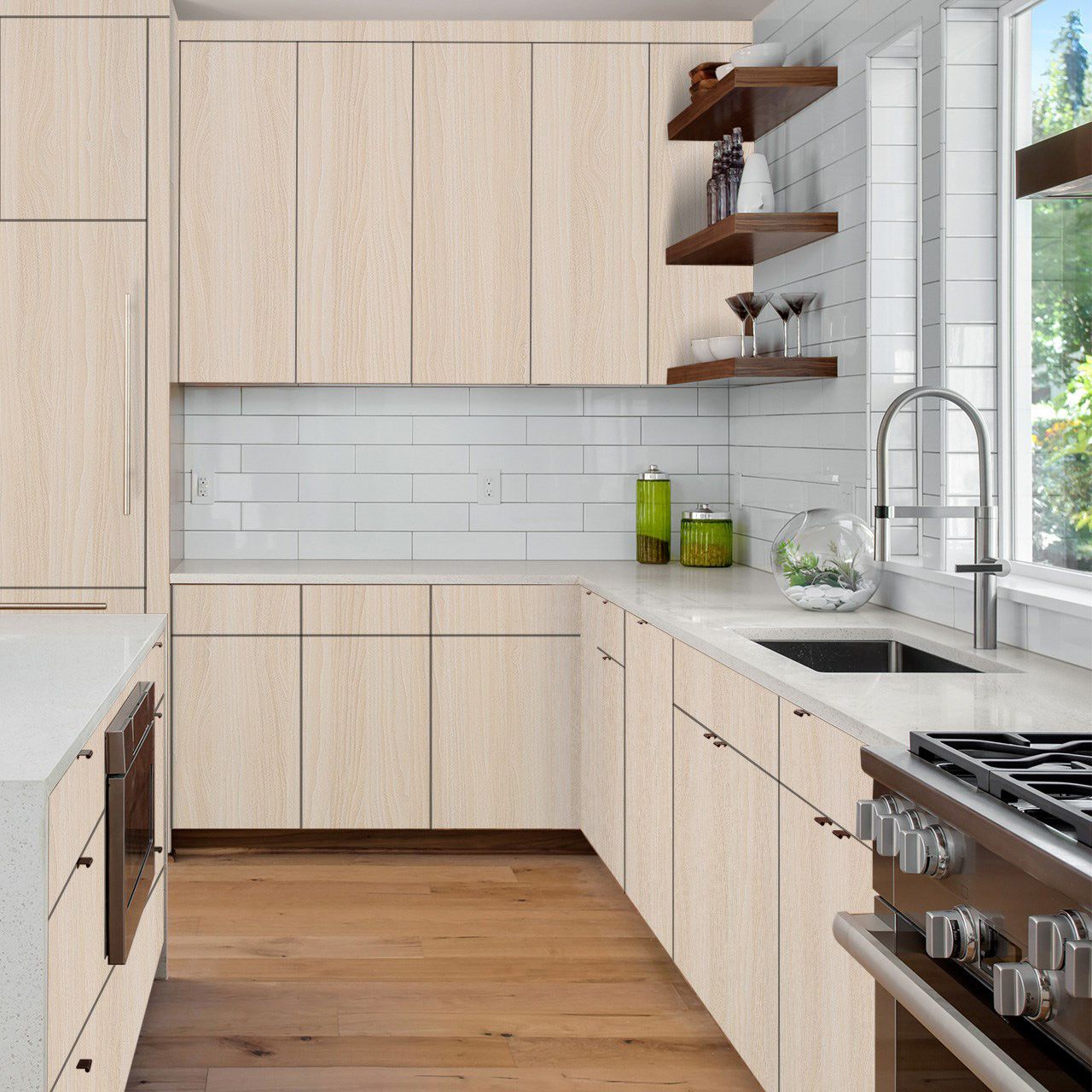 3294 Sunbleached Walnut (SUD) Laminate sheets