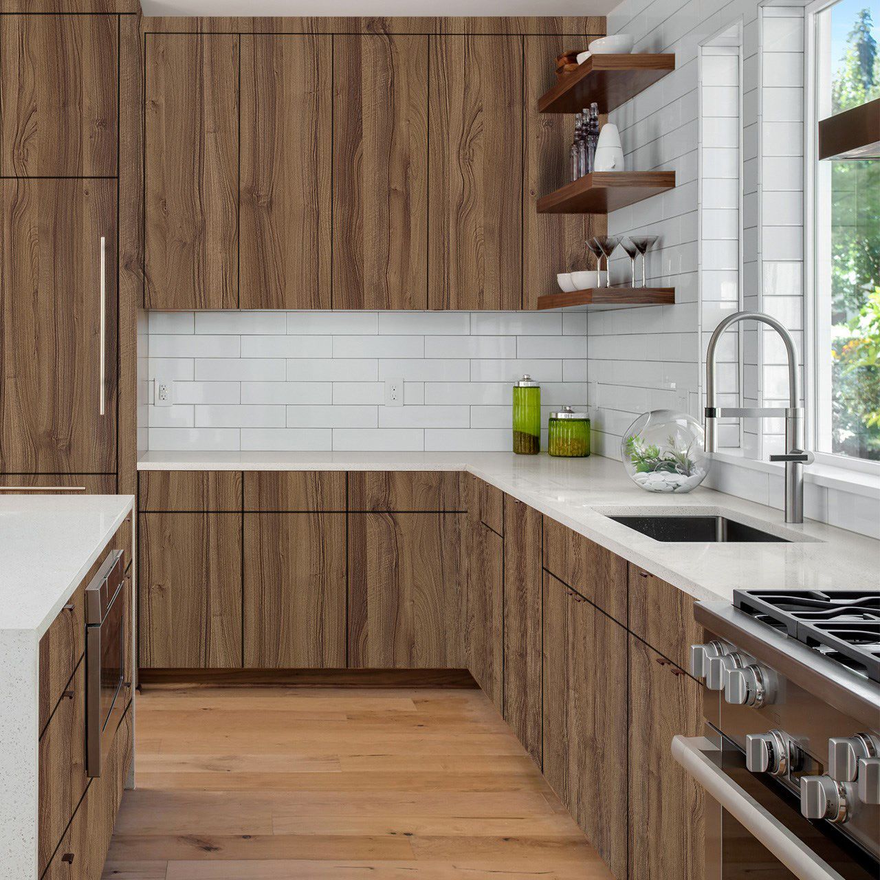 3297 Sepia Walnut (SUD) Laminate sheets